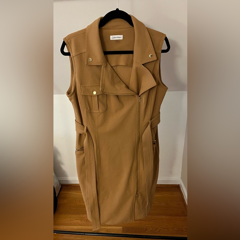 Calvin Klein Camel Sleeveless Trench Coat - Medium